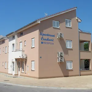  Apartman Crnekovic V